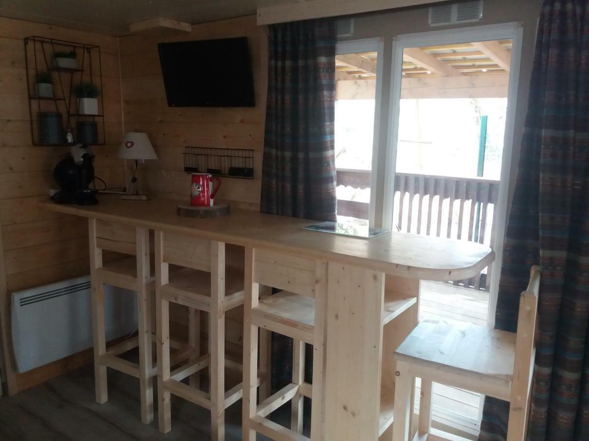 Gite Mobile Home Reamenage A Ugine Entre Albertville Et Annecy Kültér fotó